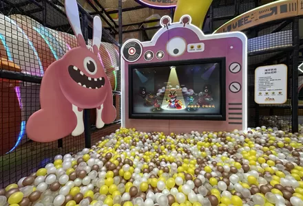 Interaktive Ball-Bash